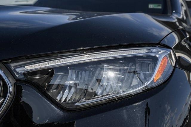 new 2026 Mercedes-Benz GLC 300 car