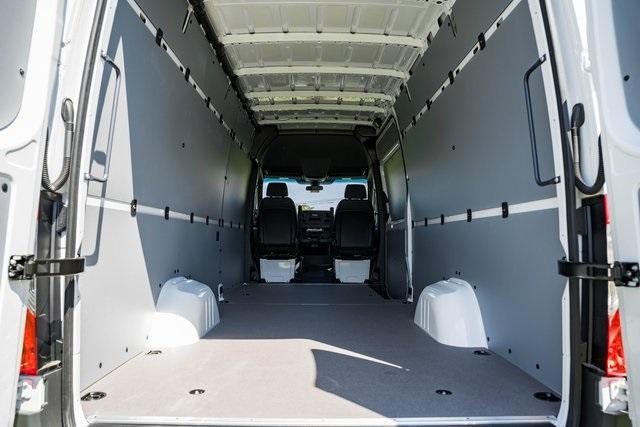 new 2025 Mercedes-Benz Sprinter 2500 car, priced at $63,170