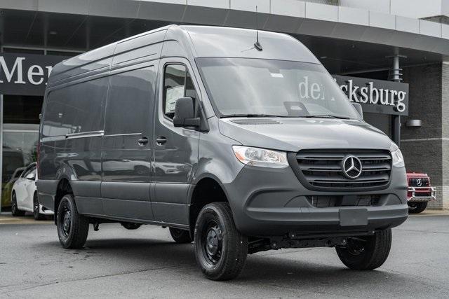 new 2025 Mercedes-Benz Sprinter 2500 car, priced at $76,300