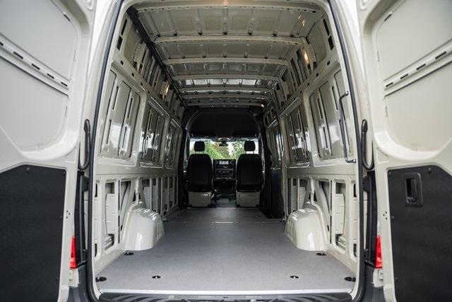 new 2025 Mercedes-Benz Sprinter 2500 car, priced at $75,673