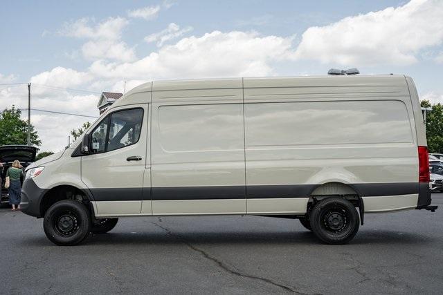 new 2025 Mercedes-Benz Sprinter 2500 car, priced at $75,673