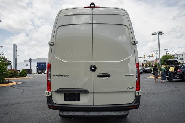 new 2025 Mercedes-Benz Sprinter 2500 car, priced at $75,673