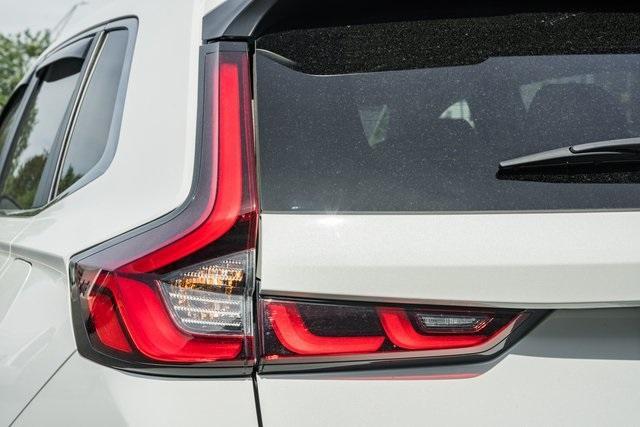 used 2023 Honda CR-V car, priced at $28,000