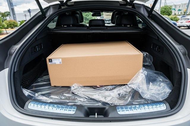 new 2025 Mercedes-Benz GLC 300 car, priced at $67,575