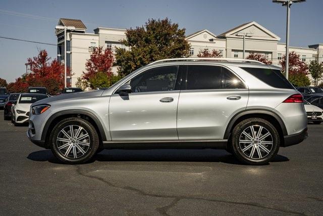 new 2025 Mercedes-Benz GLE 450 car, priced at $75,795