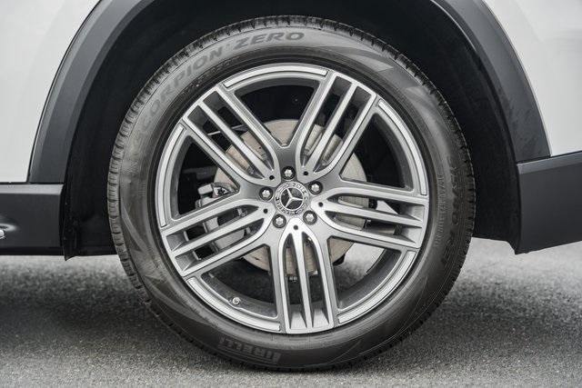 new 2026 Mercedes-Benz GLS 450 car, priced at $98,610