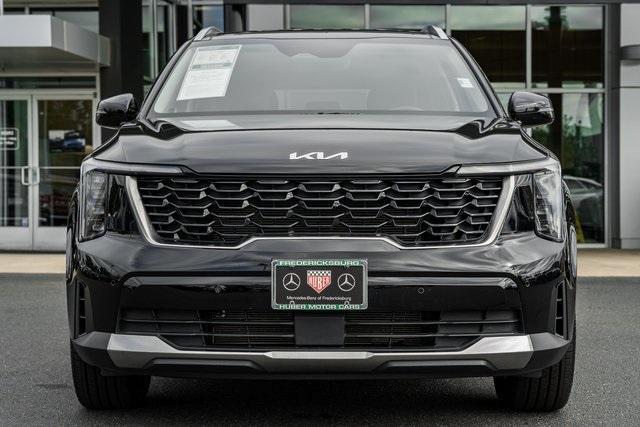 used 2025 Kia Sorento car, priced at $30,000