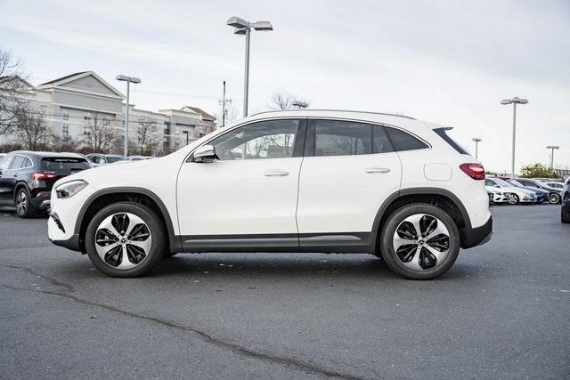 new 2025 Mercedes-Benz GLA 250 car, priced at $54,335