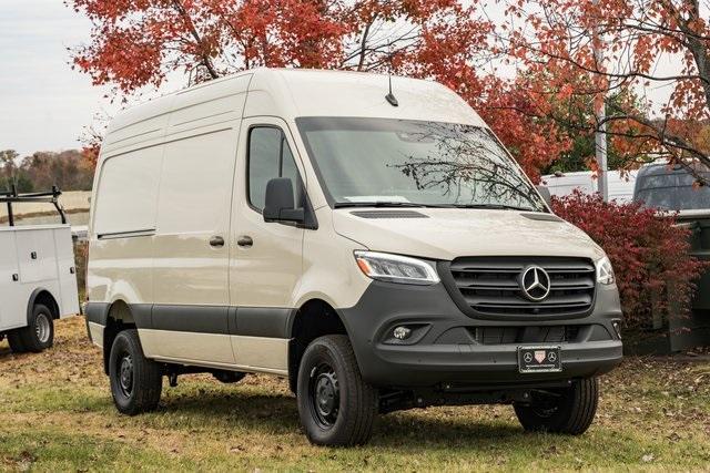 new 2024 Mercedes-Benz Sprinter 2500 car, priced at $74,806