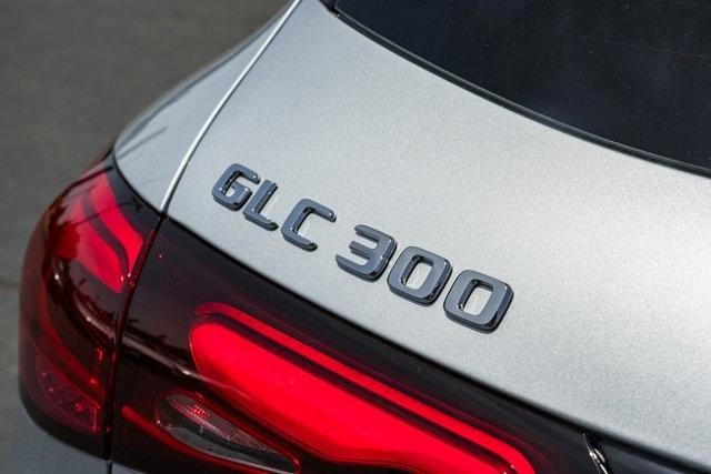 new 2024 Mercedes-Benz GLC 300 car, priced at $63,385