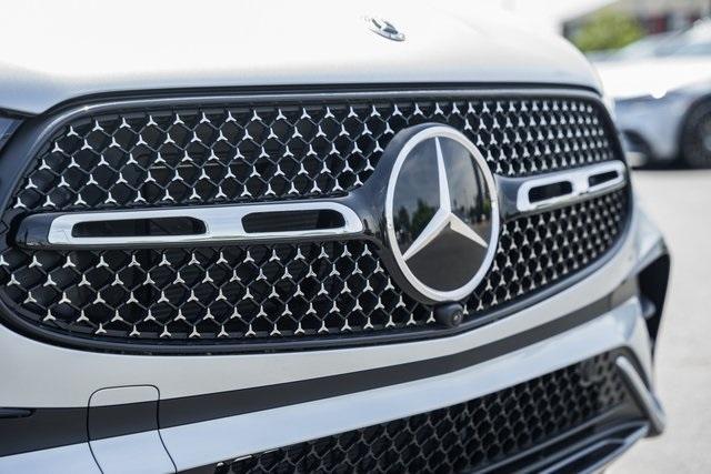 new 2024 Mercedes-Benz GLC 300 car, priced at $63,385