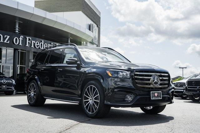 new 2026 Mercedes-Benz GLS 450 car, priced at $106,160