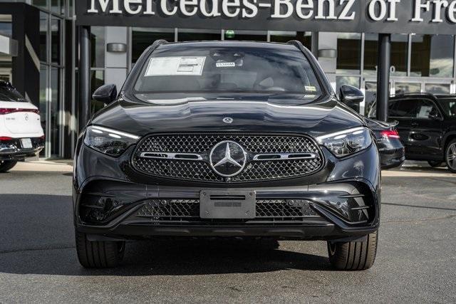 new 2025 Mercedes-Benz GLC 300 car, priced at $70,235