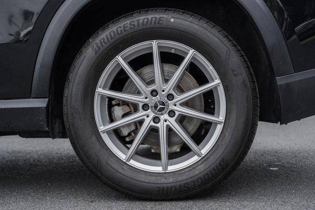 used 2024 Mercedes-Benz GLE 450 Plug-In Hybrid car, priced at $56,000