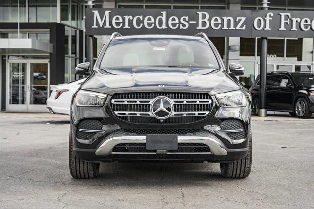 new 2025 Mercedes-Benz GLE 450 car, priced at $80,770