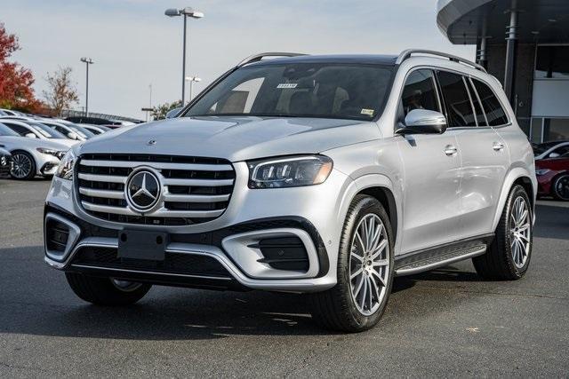 new 2025 Mercedes-Benz GLS 450 car, priced at $99,210