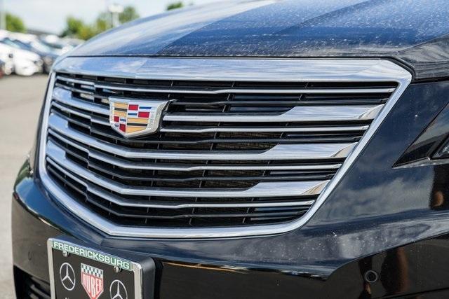 used 2017 Cadillac XT5 car, priced at $16,500