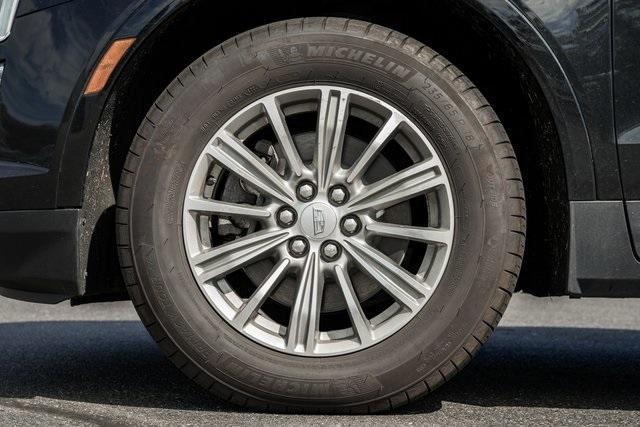 used 2017 Cadillac XT5 car, priced at $16,500