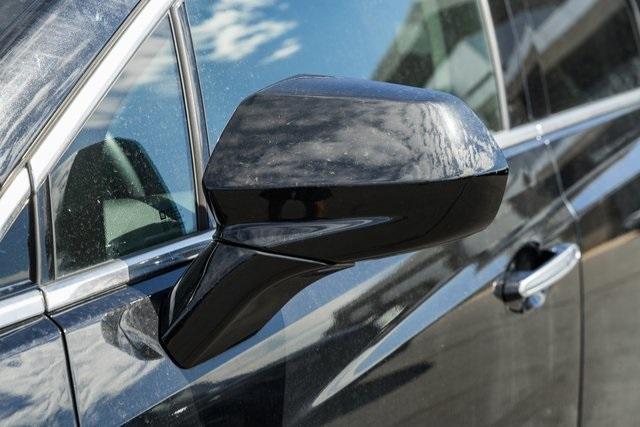 used 2017 Cadillac XT5 car, priced at $16,500