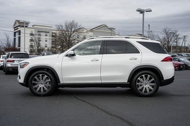 new 2025 Mercedes-Benz GLE 450 car, priced at $73,745