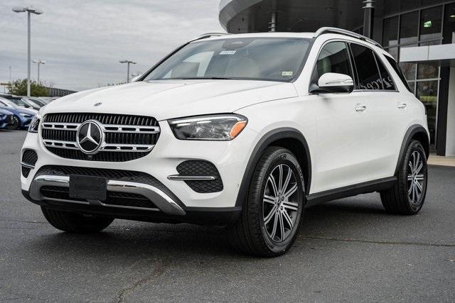 new 2025 Mercedes-Benz GLE 450 car, priced at $73,745