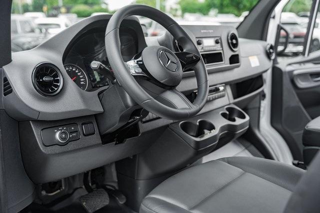 new 2025 Mercedes-Benz Sprinter 2500 car, priced at $60,183