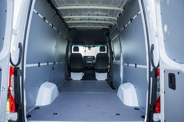 new 2024 Mercedes-Benz Sprinter 2500 car, priced at $62,177