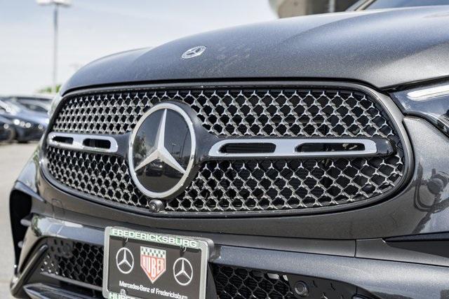 new 2025 Mercedes-Benz GLC 300 car, priced at $73,975