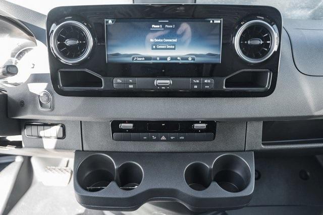 new 2025 Mercedes-Benz Sprinter 2500 car, priced at $69,173