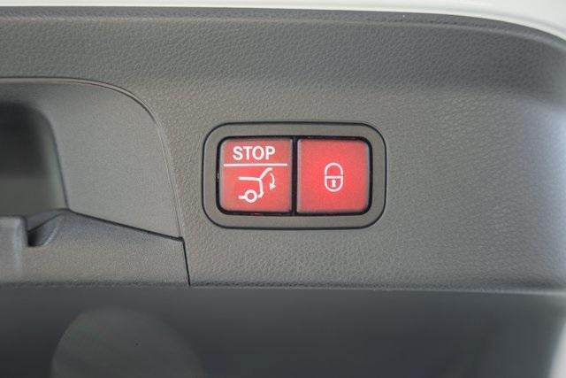 used 2023 Mercedes-Benz GLC 300 car, priced at $44,250