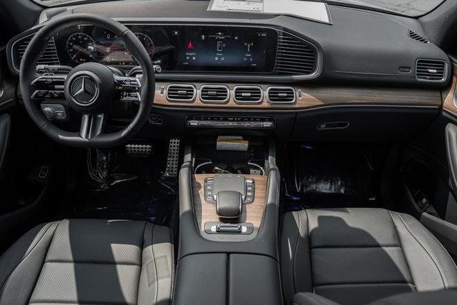 new 2025 Mercedes-Benz GLS 450 car, priced at $95,365