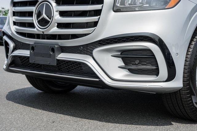 new 2025 Mercedes-Benz GLS 450 car, priced at $95,365