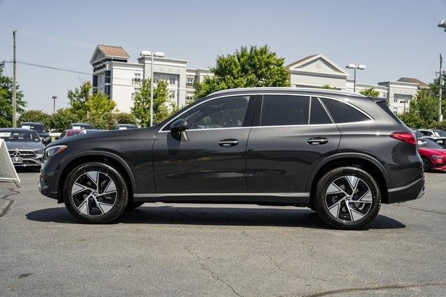 new 2024 Mercedes-Benz GLC 300 car