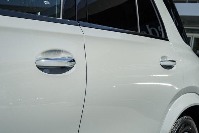 new 2026 Mercedes-Benz GLE 450 car, priced at $82,830