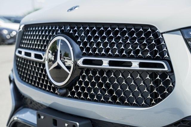 new 2026 Mercedes-Benz GLE 450 car, priced at $82,830