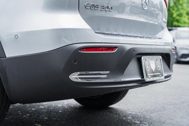 new 2025 Mercedes-Benz EQB 300 car, priced at $63,975