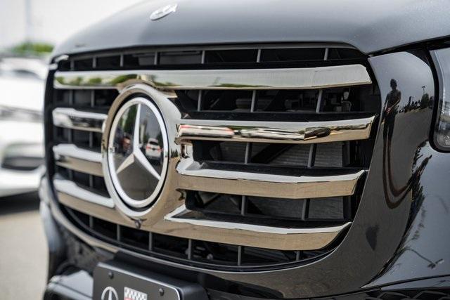 new 2025 Mercedes-Benz GLS 450 car, priced at $104,800