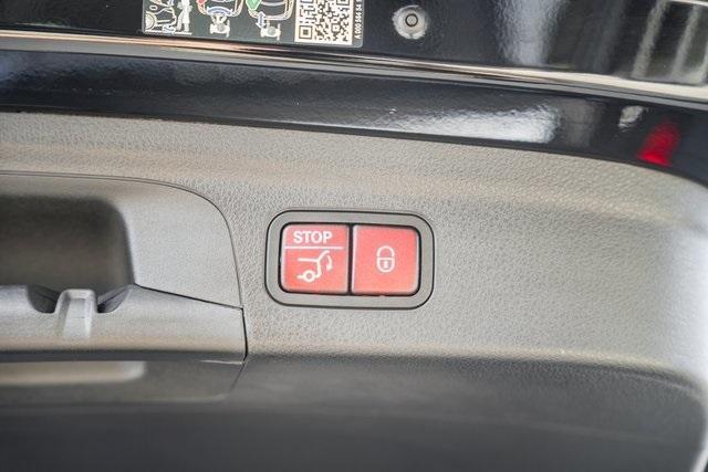 used 2024 Mercedes-Benz GLE 350 car, priced at $51,500