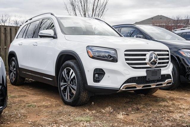 new 2025 Mercedes-Benz GLB 250 car, priced at $49,595