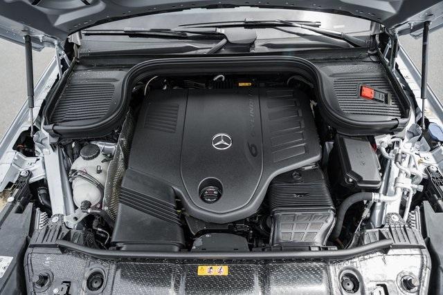 new 2025 Mercedes-Benz GLS 450 car, priced at $95,365