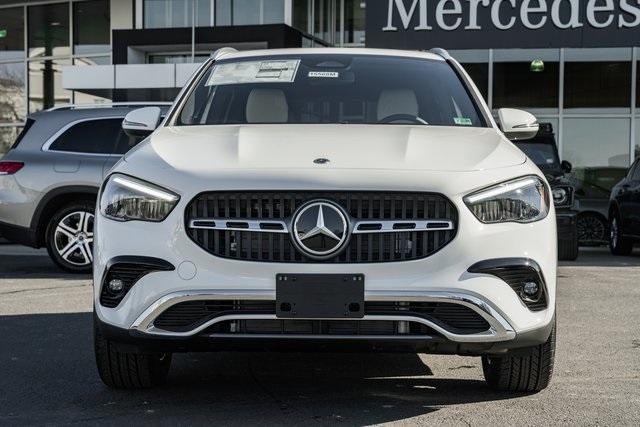 new 2025 Mercedes-Benz GLA 250 car, priced at $44,250