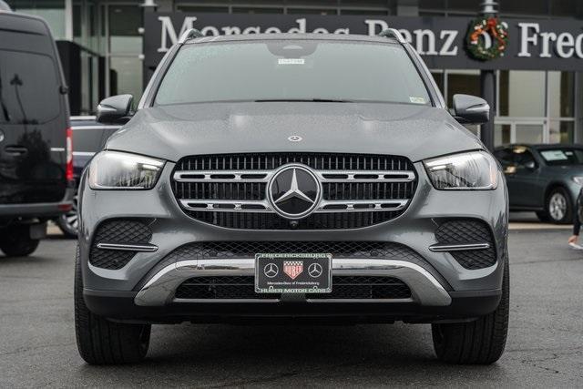 new 2025 Mercedes-Benz GLE 450 car, priced at $77,095