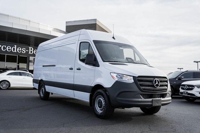 new 2025 Mercedes-Benz Sprinter 2500 car, priced at $69,173