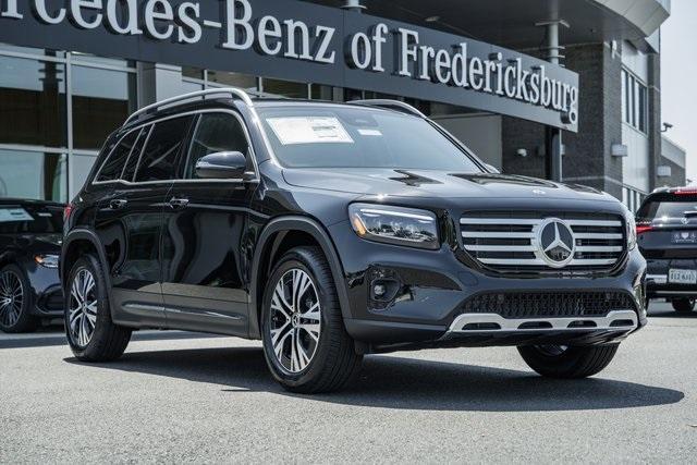 new 2025 Mercedes-Benz GLB 250 car, priced at $49,595