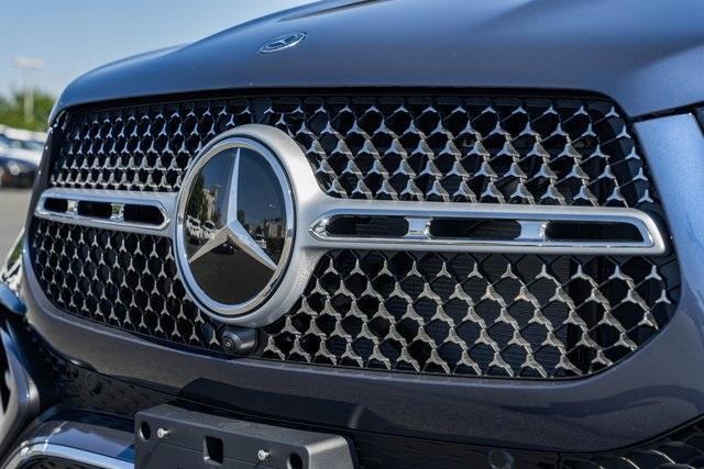 new 2026 Mercedes-Benz GLE 450 car, priced at $85,170
