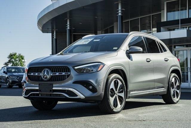 new 2025 Mercedes-Benz GLA 250 car, priced at $52,410