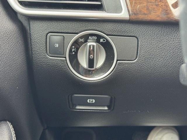 used 2014 Mercedes-Benz GL-Class car, priced at $13,000