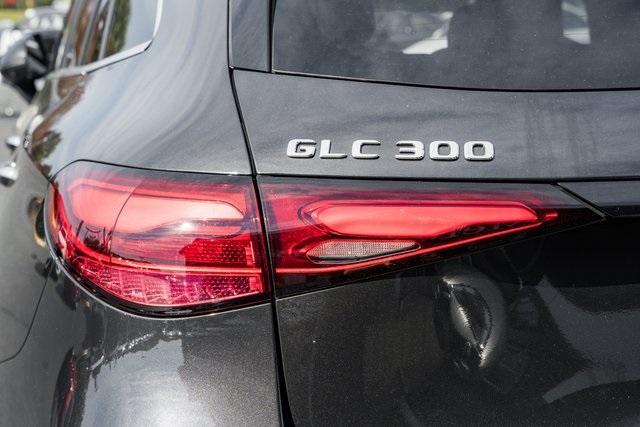 new 2025 Mercedes-Benz GLC 300 car, priced at $60,585