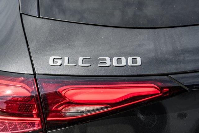 new 2025 Mercedes-Benz GLC 300 car, priced at $60,585