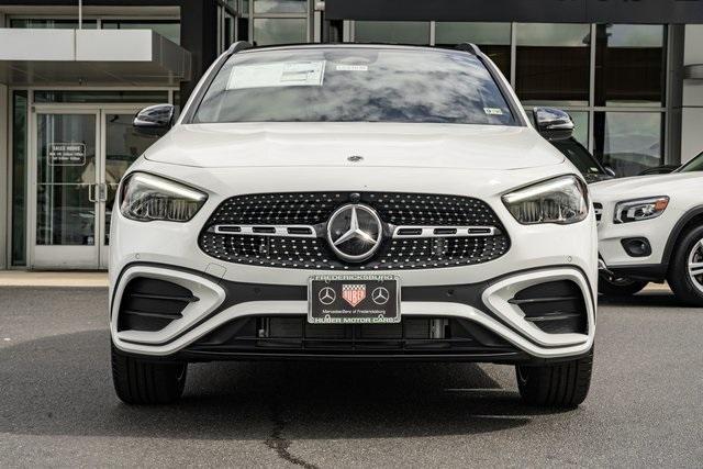 new 2025 Mercedes-Benz GLA 250 car, priced at $54,440